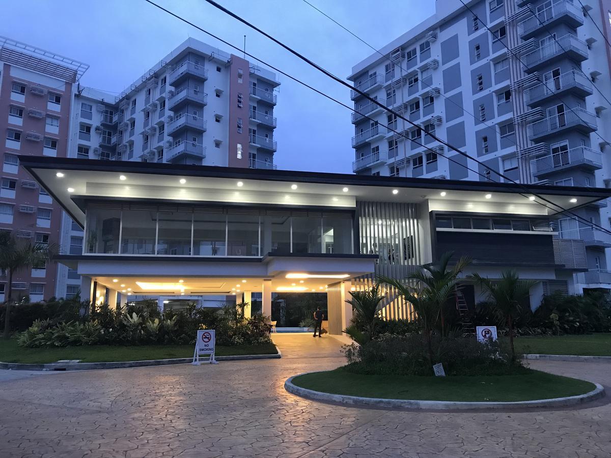 Mivesa Garden Residences By Cec Cebu Exteriör bild